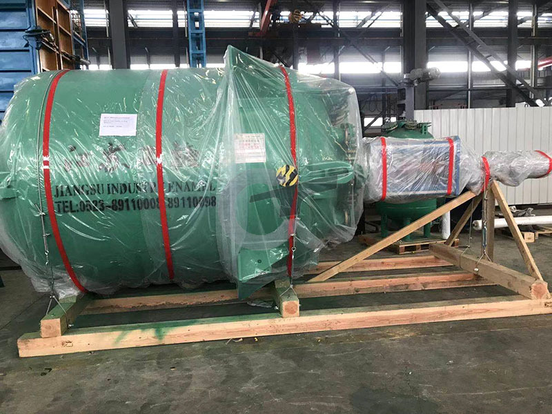 The whole reaction tank is delivered